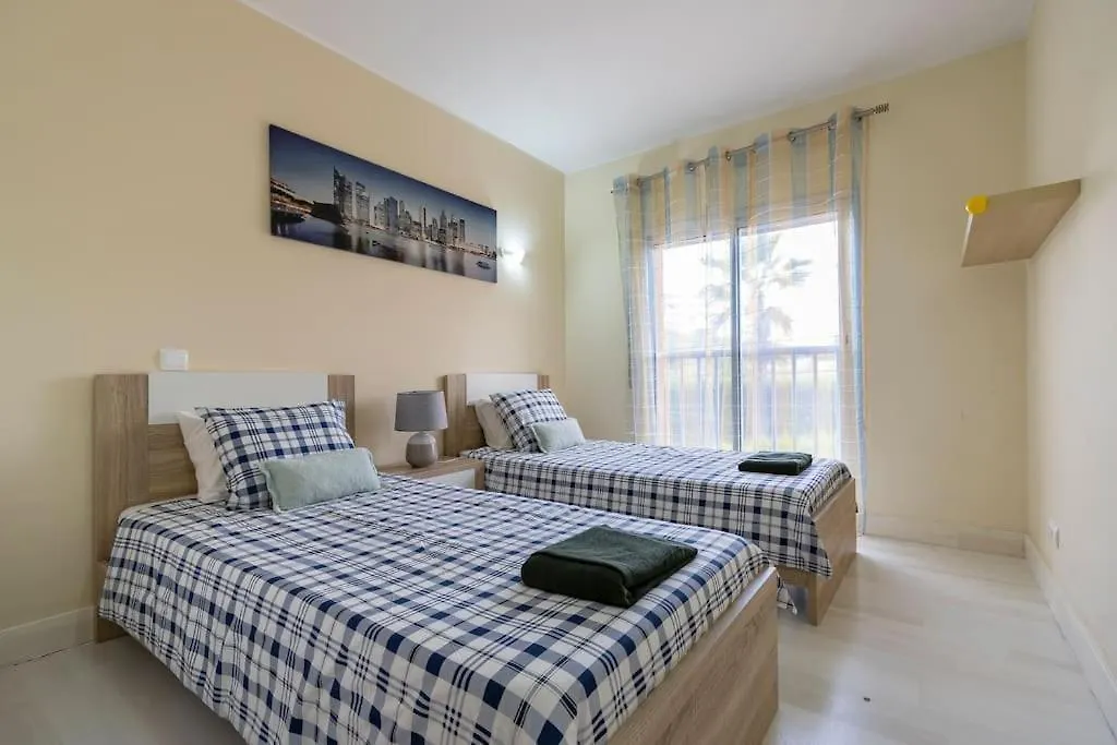 Cosy Apartment In Praia Da Rocha contacts