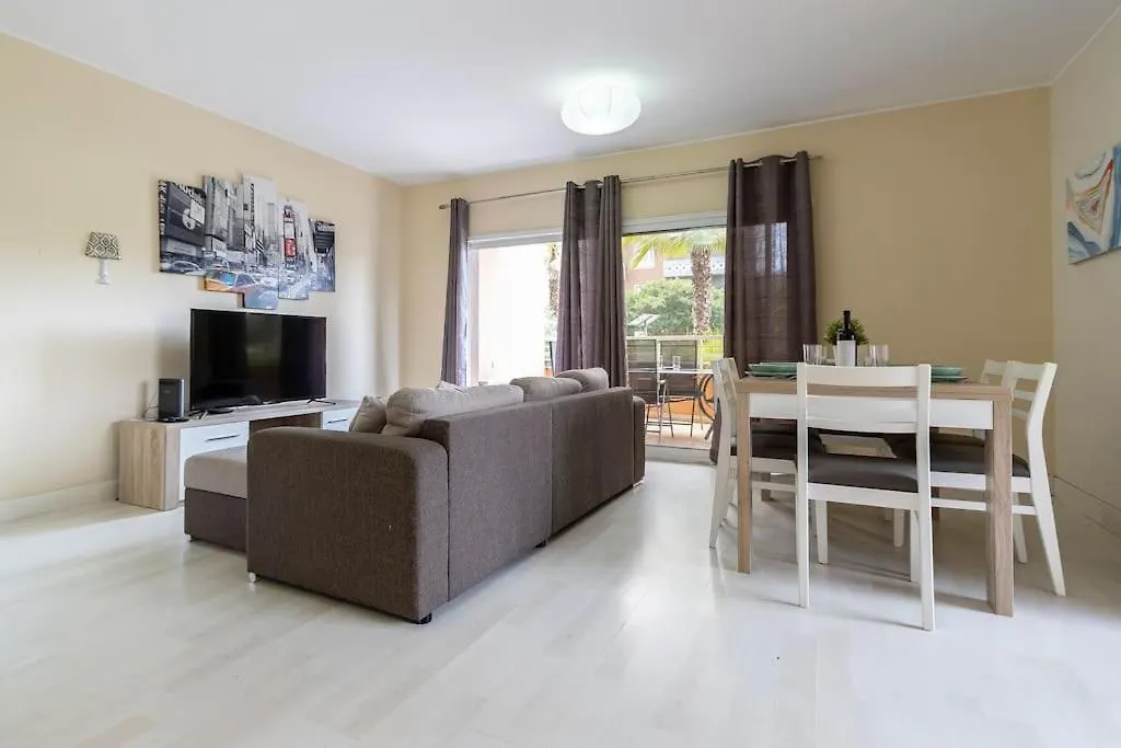 Cosy Apartment In Praia Da Rocha Portimao